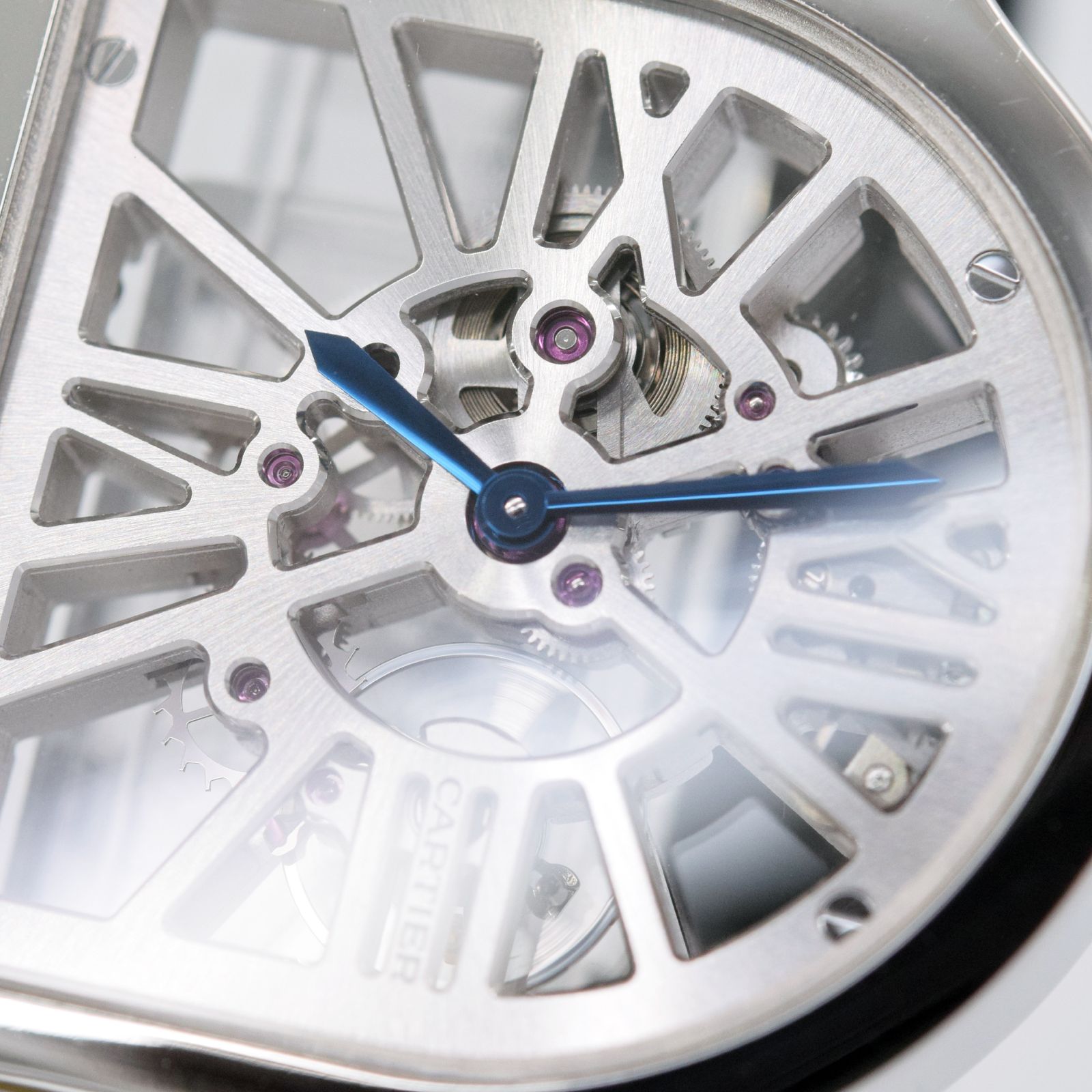 Cartier Cloche de Cartier Skeleton 4340 WHCC0003 Platinum Watch